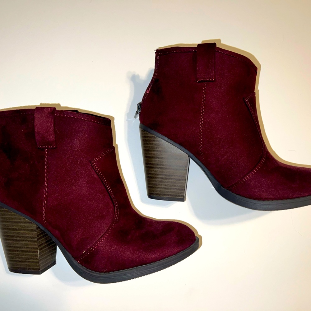 Burgundy helped booties
